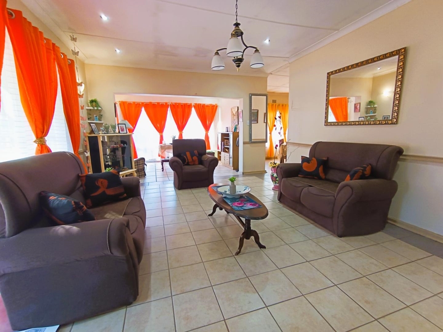 3 Bedroom Property for Sale in Uitsig Free State